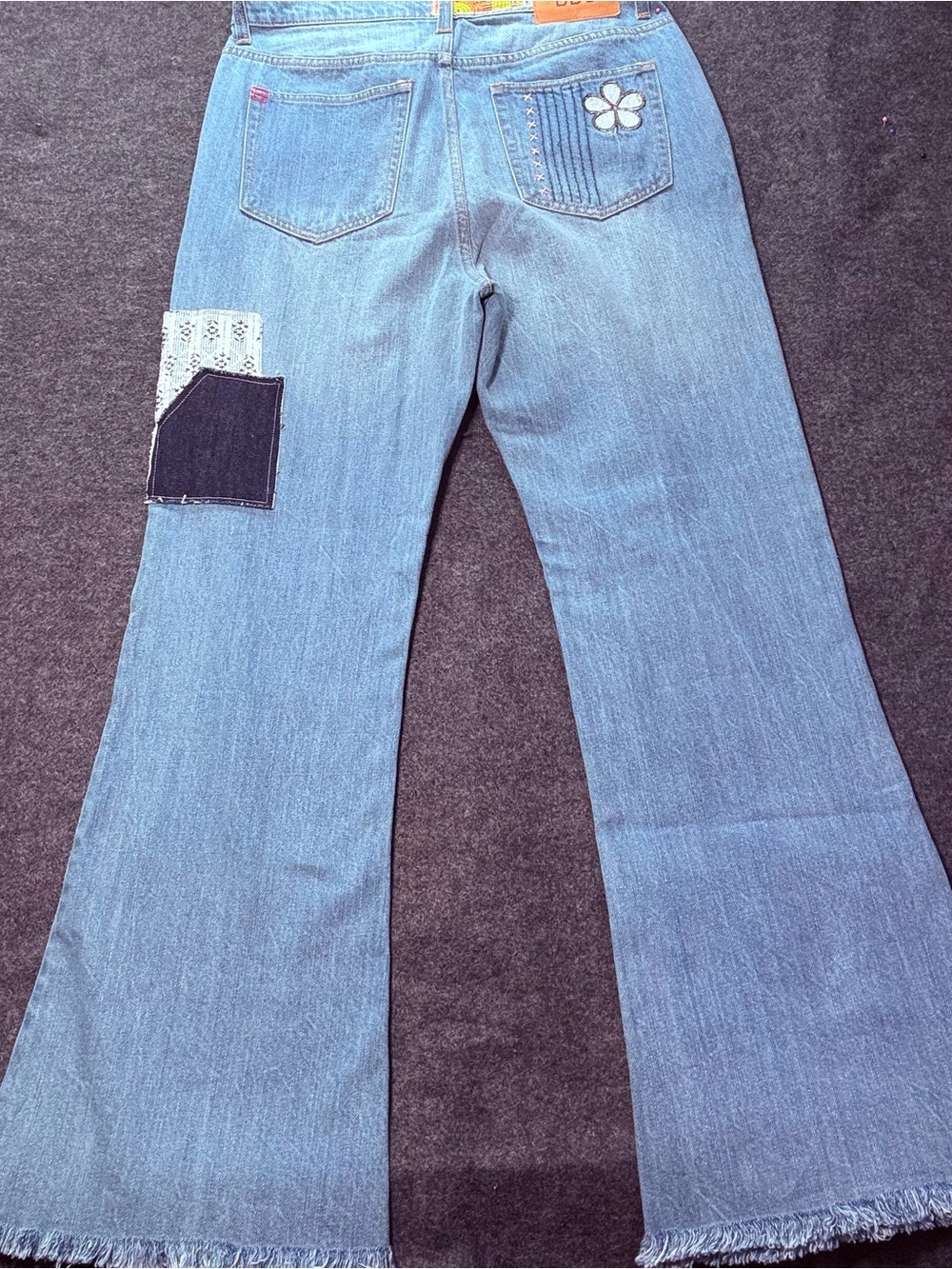 BDG Women's Light Blue Jeans with Multicolor Patchwork - Picture 4 of 5
